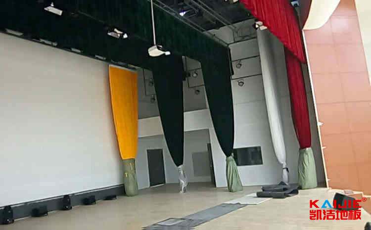 比賽場(chǎng)館籃球場(chǎng)地板一般多少錢