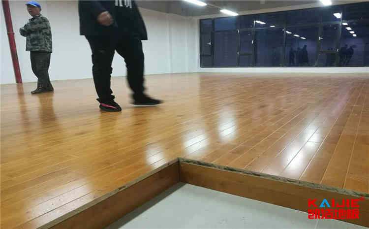 國內體育場木地板一般多少錢